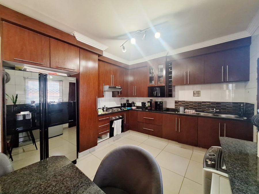 3 Bedroom Property for Sale in Melodie North West